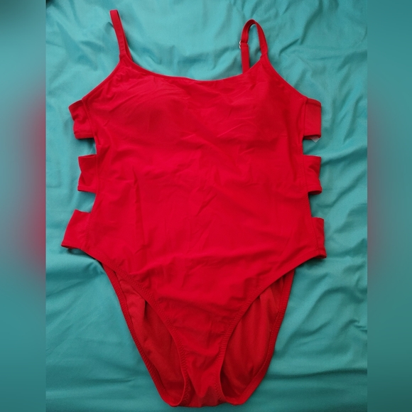 Shade Shore swimsuit - Picture 1 of 4